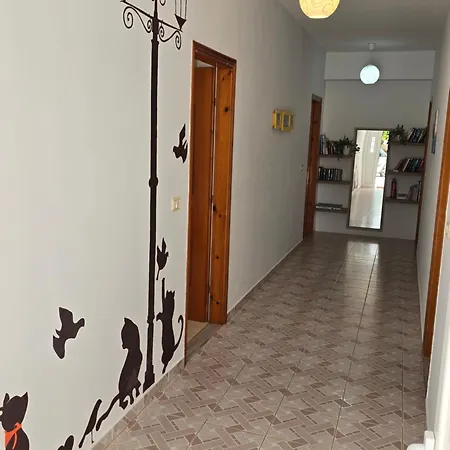 Vila Papa Ksamil